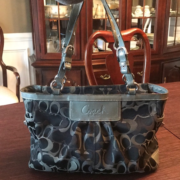 Coach Purse - Picture 1 of 7